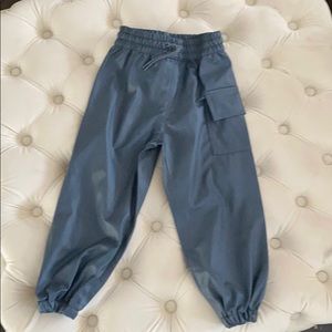 EUC Hatley rain pants charcoal 2T